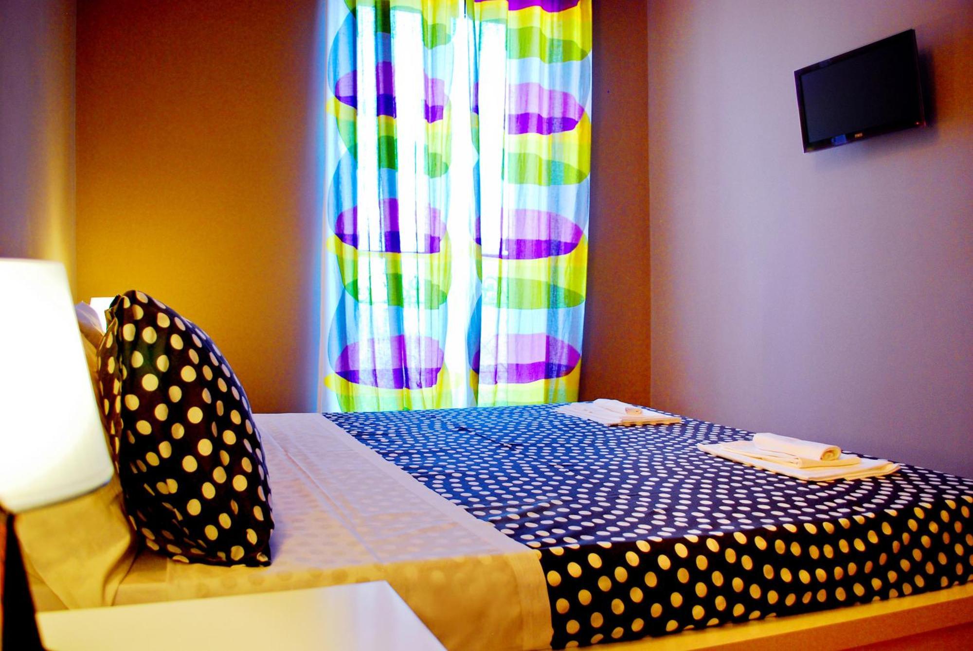 Bed And Breakfast Charming House Barletta Room photo